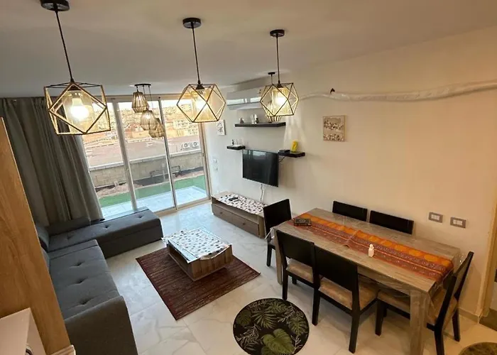 Luxury Front Seaview